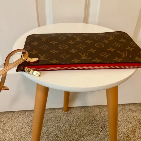 Louis Vuitton Monogram Neverfull MM w/pochette - Picture 6 of 12